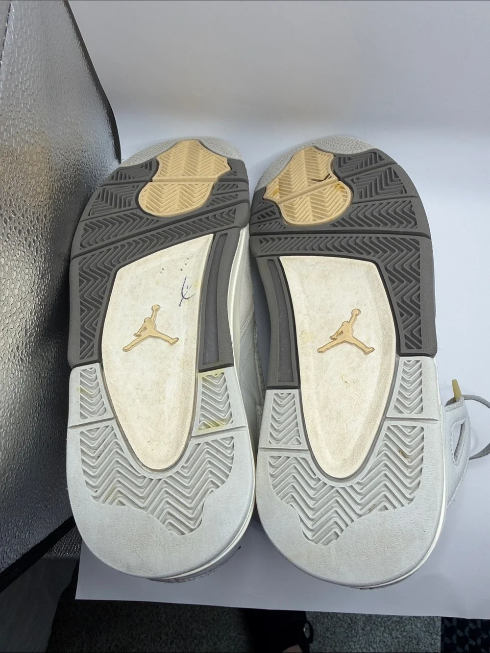 Nike Air Jordan 4 Retro SE Craft 